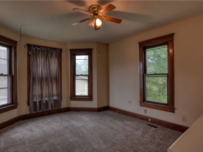 1515 Stewart Avenue, Cambridge, OH 43725 Photo 12