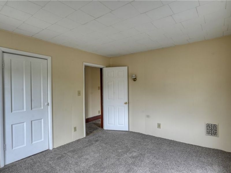 1515 Stewart Avenue, Cambridge, OH 43725 Photo 28