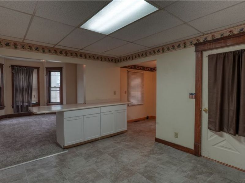 1515 Stewart Avenue, Cambridge, OH 43725 Photo 6