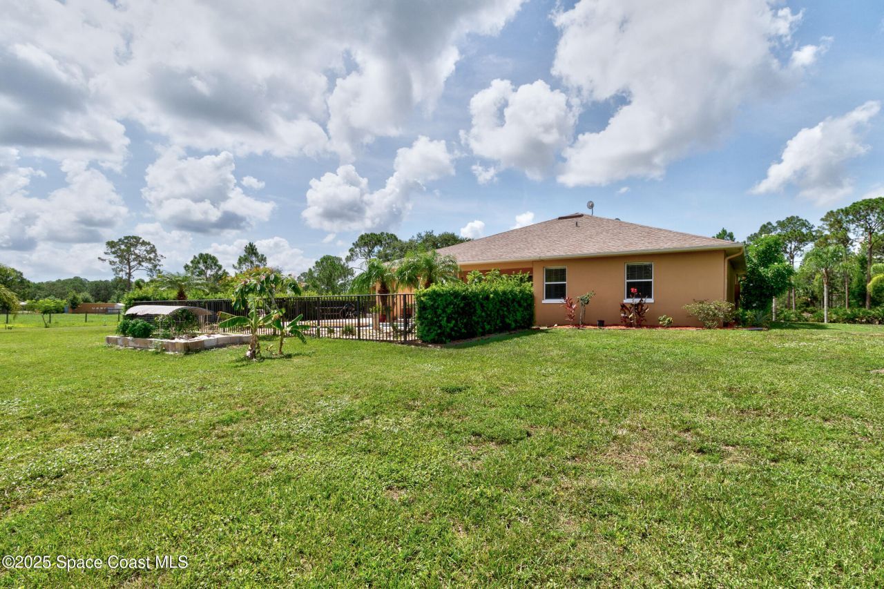 13280 81st Street, Fellsmere, FL 32948 Photo