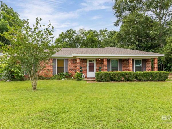 6770 King Arthur Drive, Mobile, AL 36619