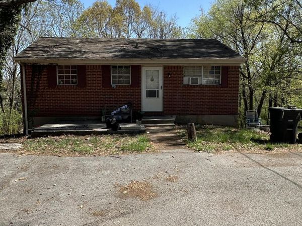 1701 Mayfield DR, Vinton, VA 24179