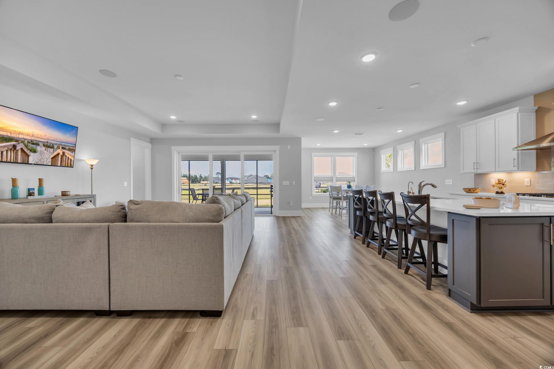 1121 Oxeye St. Photo 4