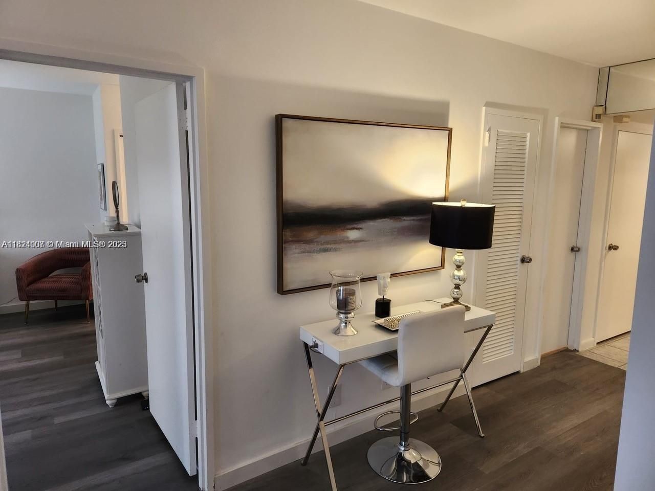 5700 Collins Ave, Unit 4N, Miami Beach, FL 33140 Photo