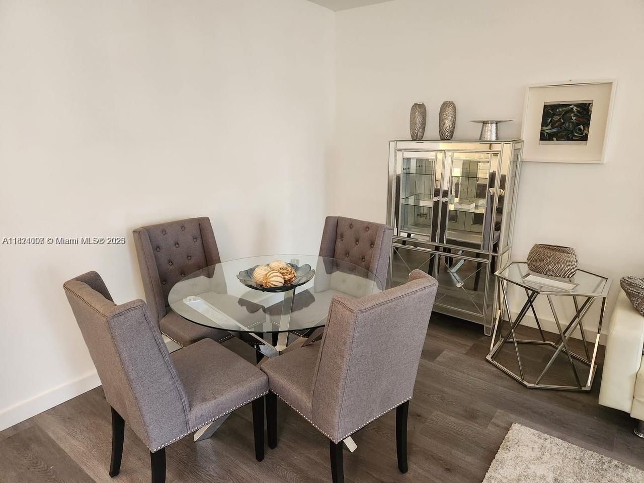 5700 Collins Ave, Unit 4N, Miami Beach, FL 33140 Photo