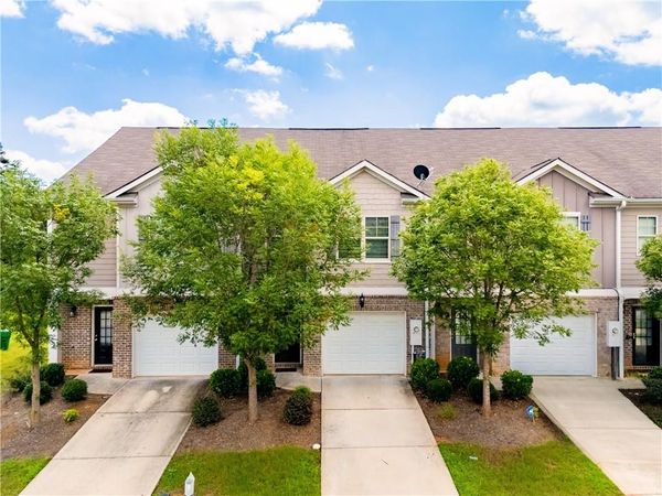 5843 TAKA Lane, Lithonia, GA 30038