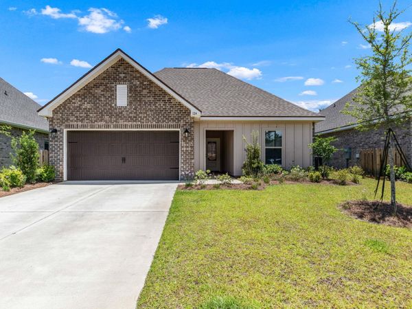 124 Apollo Avenue, Freeport, FL 32439