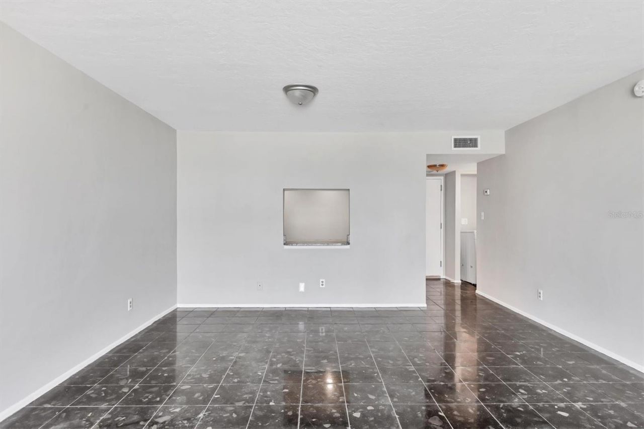 101 S Gulfstream Avenue, Unit 15C, Sarasota, FL 34236 Photo