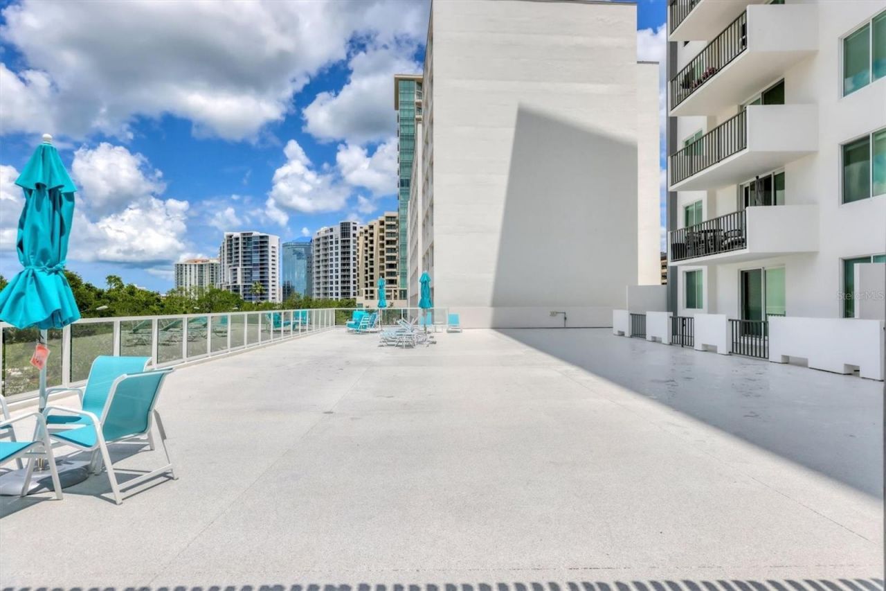 101 S Gulfstream Avenue, Unit 15C, Sarasota, FL 34236 Photo