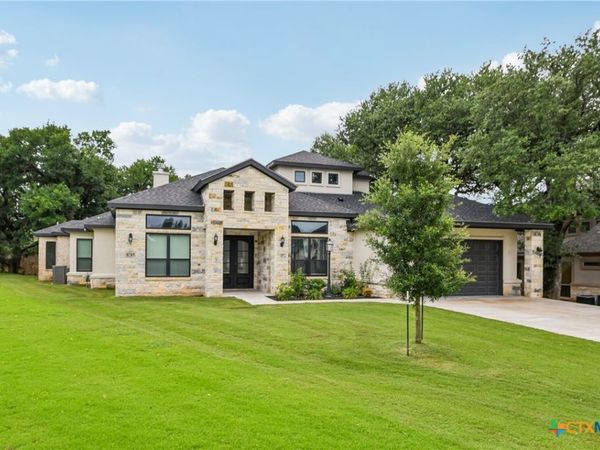 6743 Misty Creek Lane, Temple, TX 76502