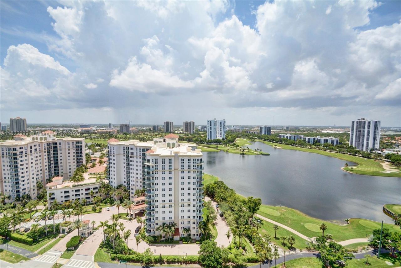 20155 NE 38th Ct, Unit 2201, Aventura, FL 33180 Photo