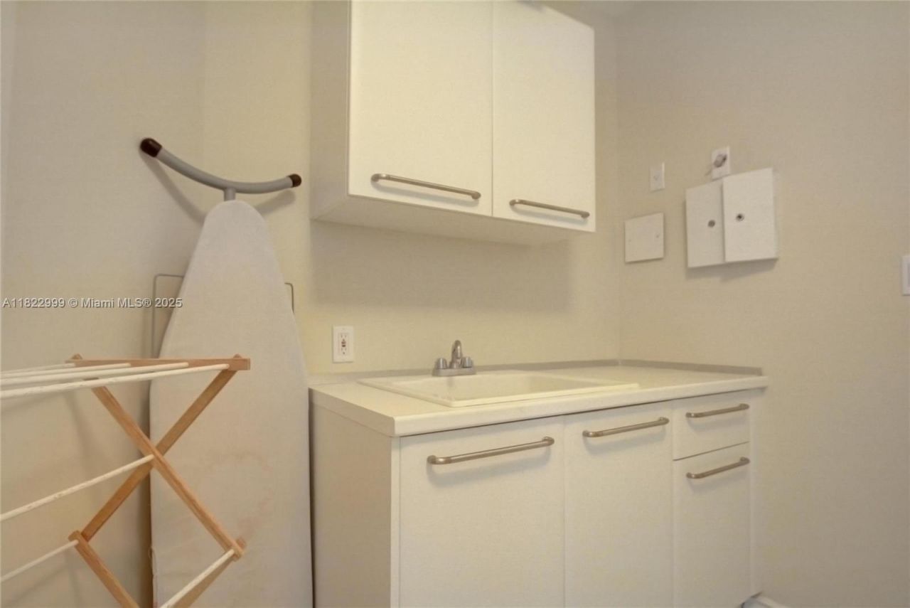 20155 NE 38th Ct, Unit 2201, Aventura, FL 33180 Photo