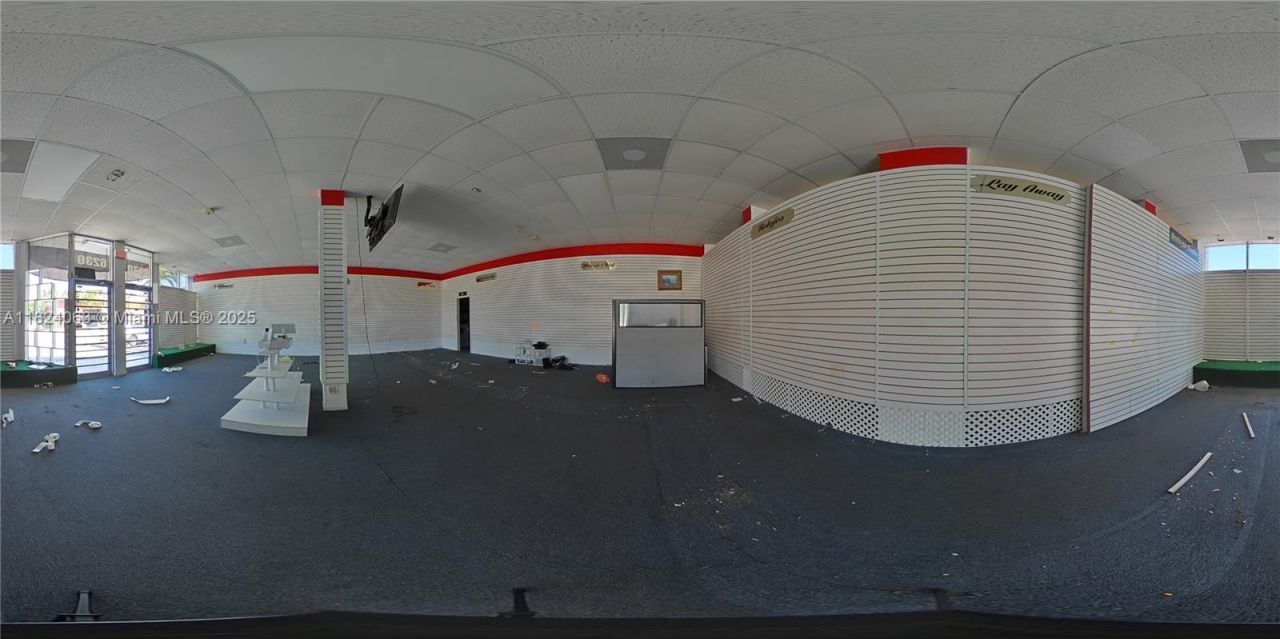 6230 SW 8th St, West Miami, FL 33144 Photo