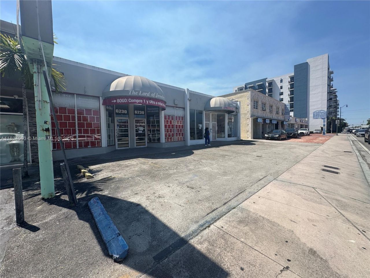 6230 SW 8th St, West Miami, FL 33144 Photo