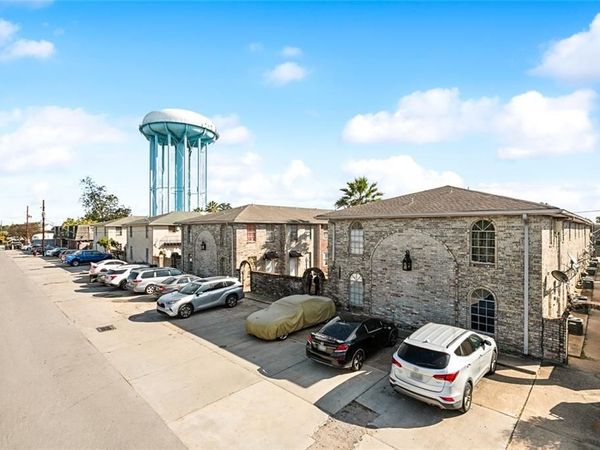 1205 MEHLE Street, Arabi, LA 70032