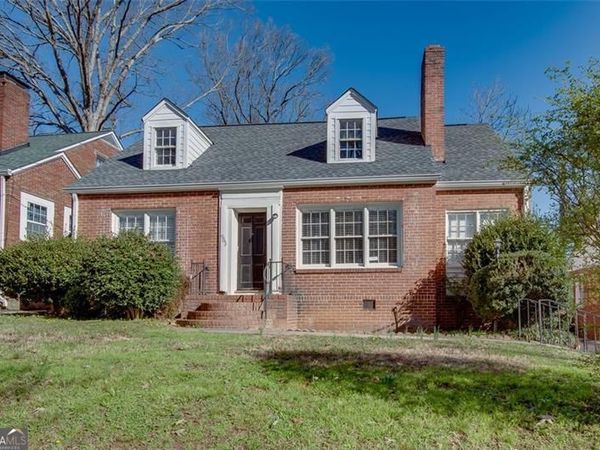 469 MELLVIEW Avenue, Atlanta, GA 30310