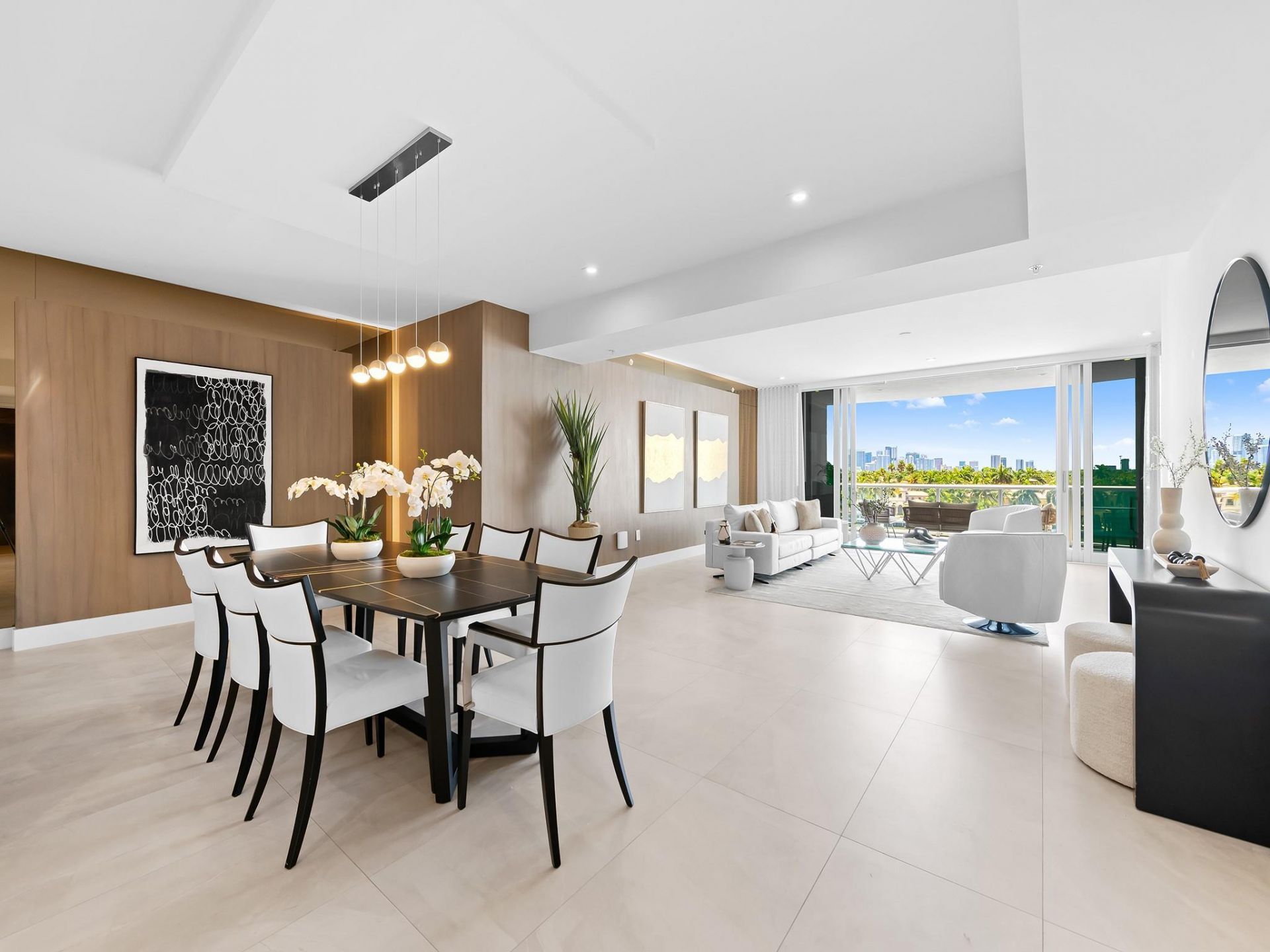 321 N Birch Road, Unit 502, Fort Lauderdale, FL 33304 Photo