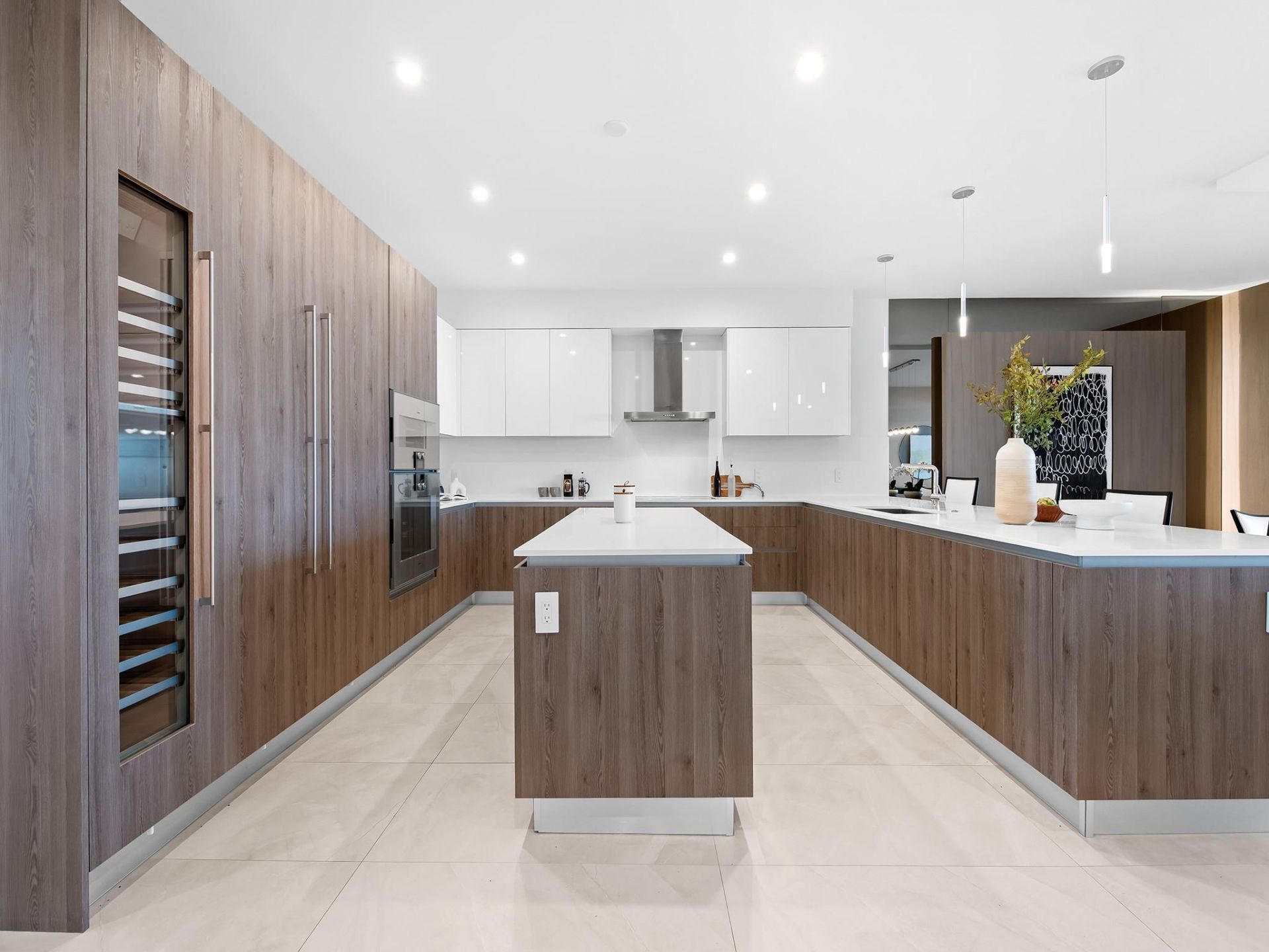 321 N Birch Road, Unit 502, Fort Lauderdale, FL 33304 Photo