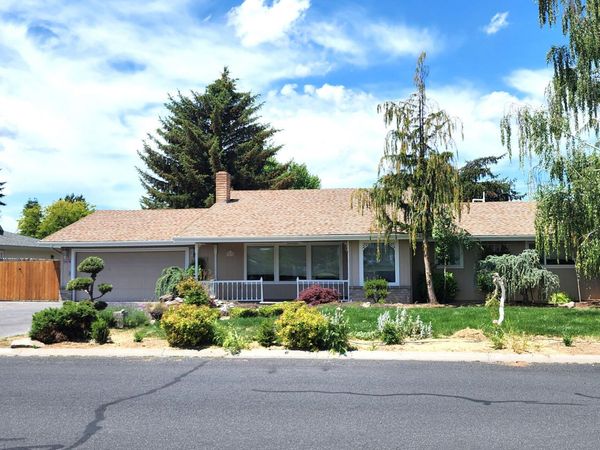 3634 La Marada Way, Klamath Falls, OR 97603