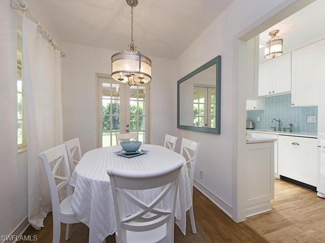 116 3rd St N, Naples, FL 34102 Photo
