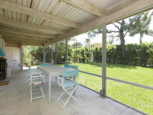116 3rd St N, Naples, FL 34102 Photo