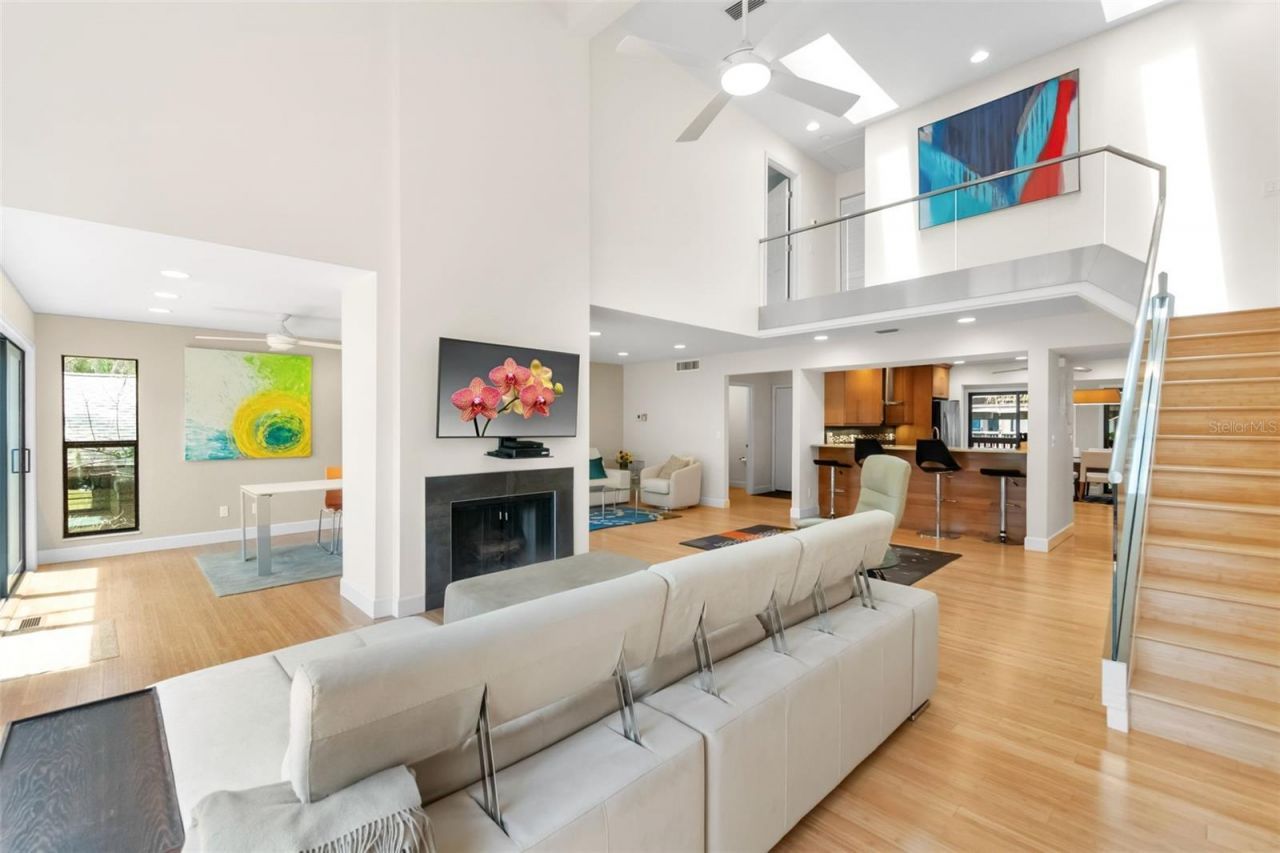 1347 Landings Drive, Unit 6, Sarasota, FL 34231 Photo