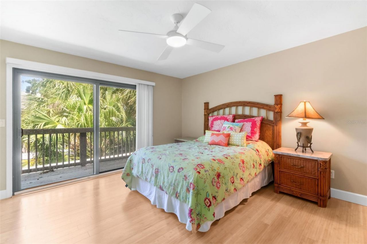 1347 Landings Drive, Unit 6, Sarasota, FL 34231 Photo