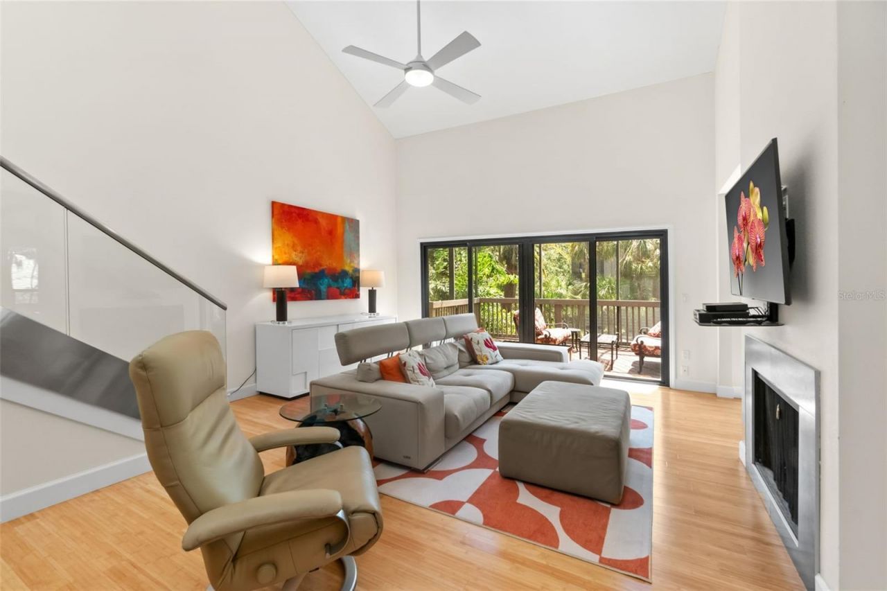 1347 Landings Drive, Unit 6, Sarasota, FL 34231 Photo