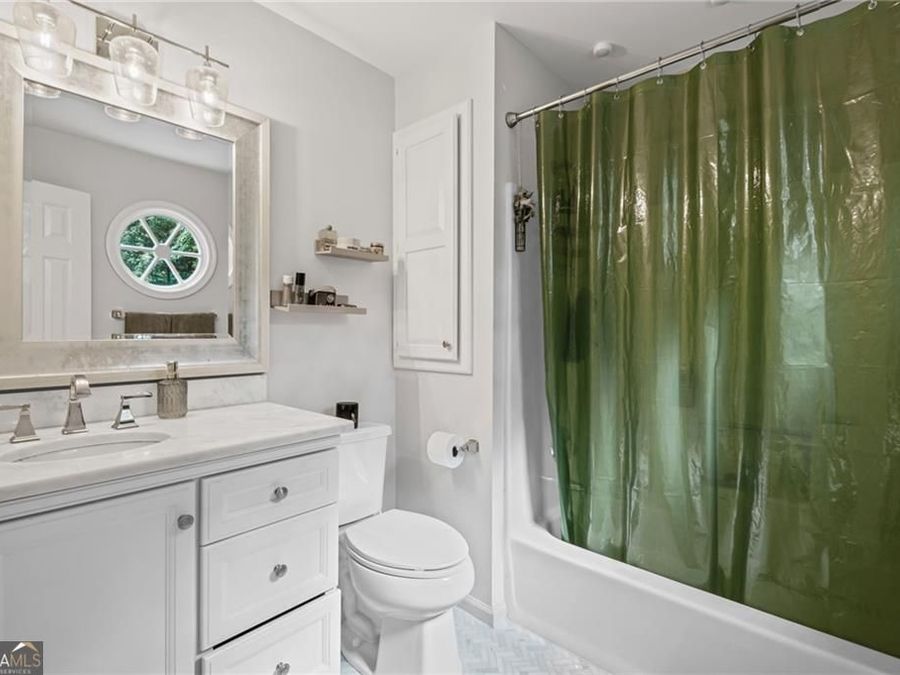 Property Image 33