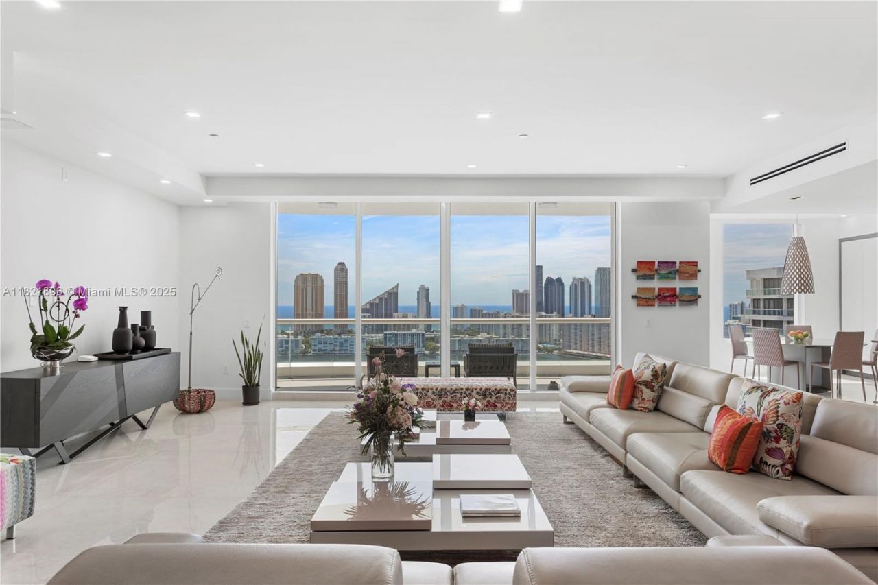 6000 Island Blvd, Unit PH7, Aventura, FL 33160 Photo