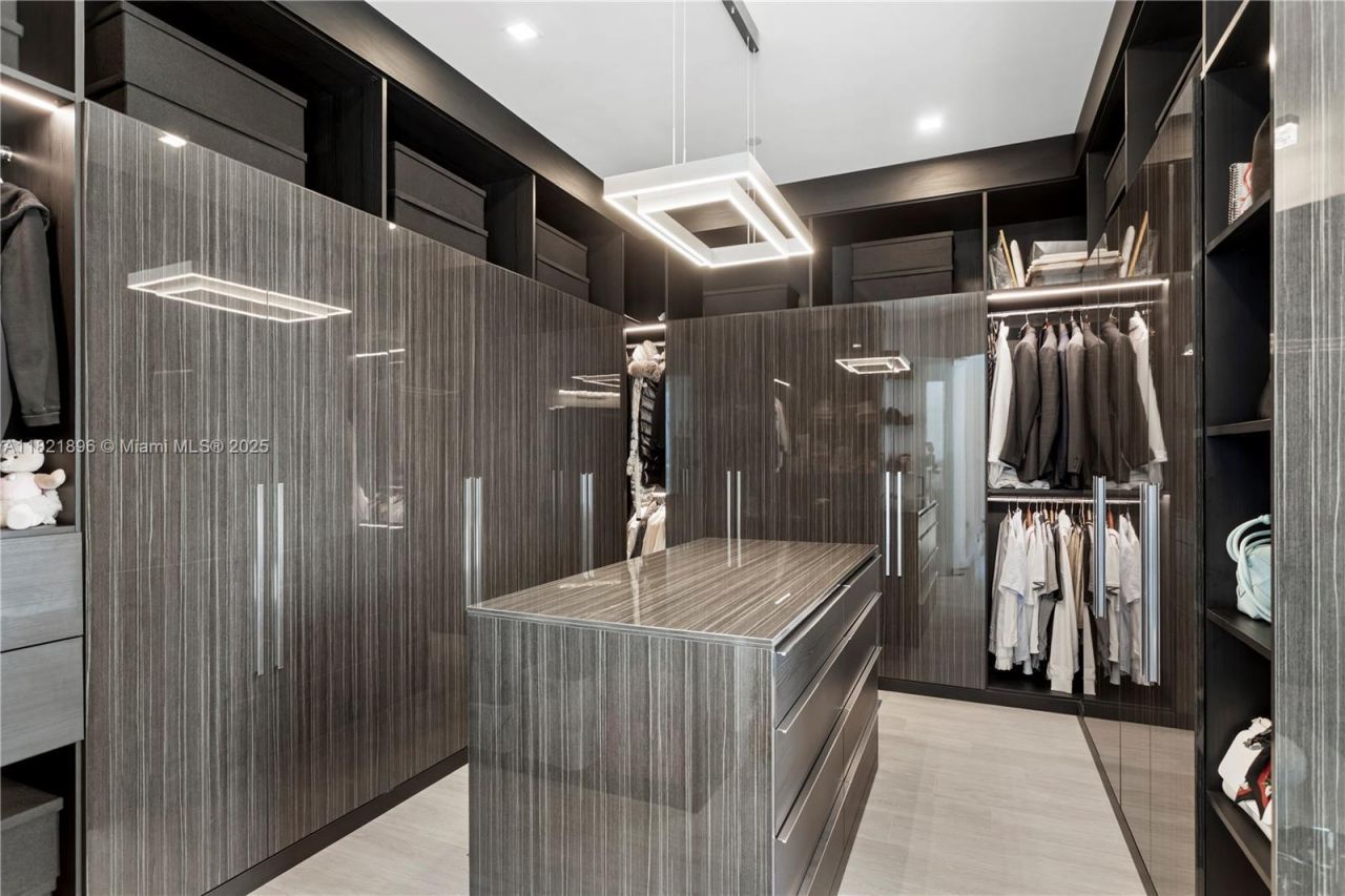 6000 Island Blvd, Unit PH7, Aventura, FL 33160 Photo