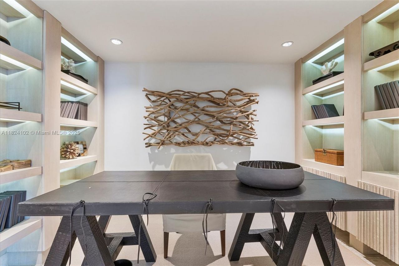 102 24th St, Unit 1415, Miami Beach, FL 33139 Photo