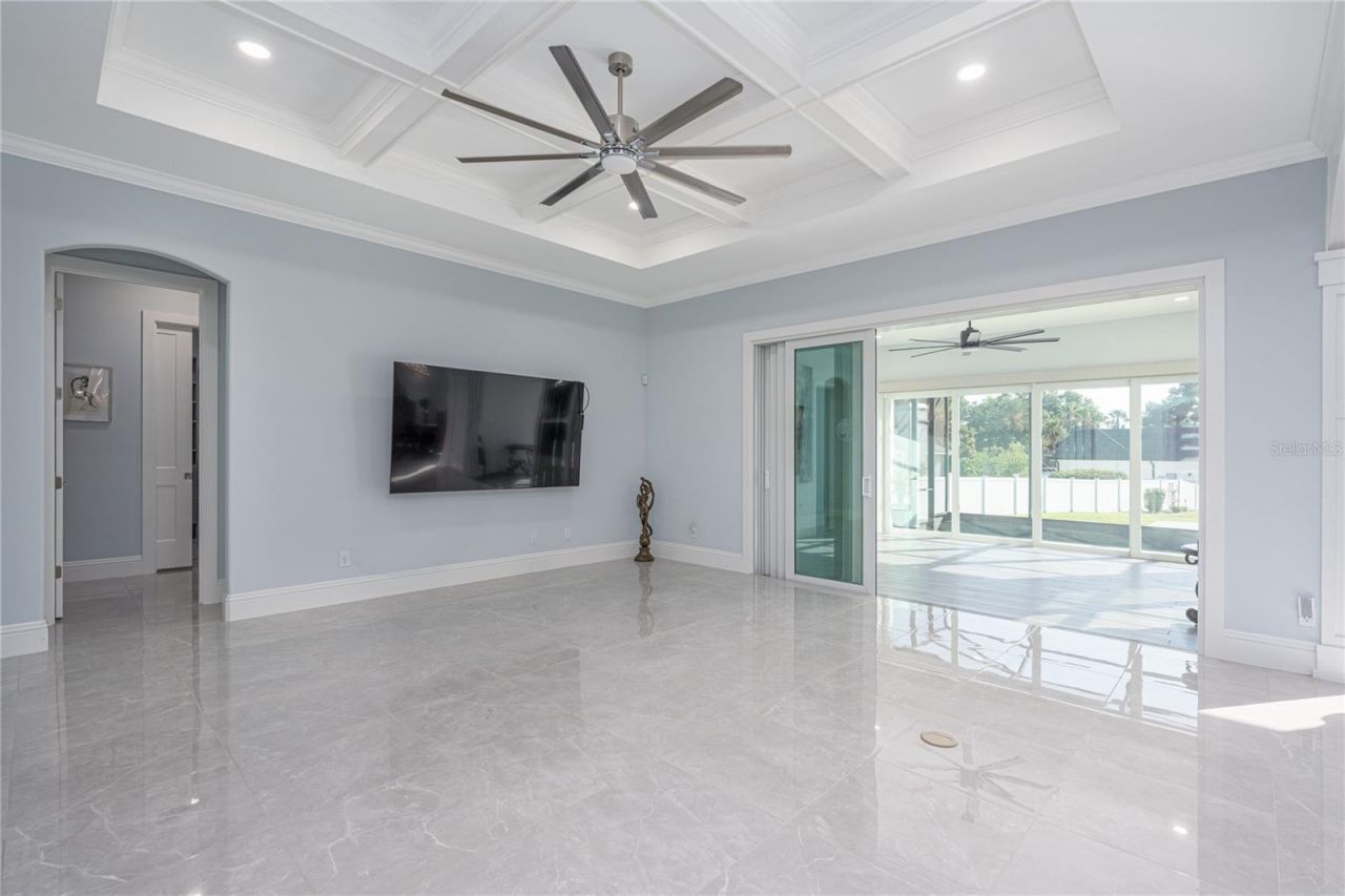 5845 SW 43rd Street Road, Ocala, FL 34474 Photo