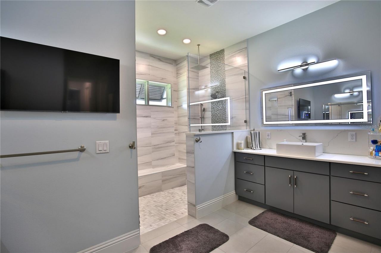 5845 SW 43rd Street Road, Ocala, FL 34474 Photo