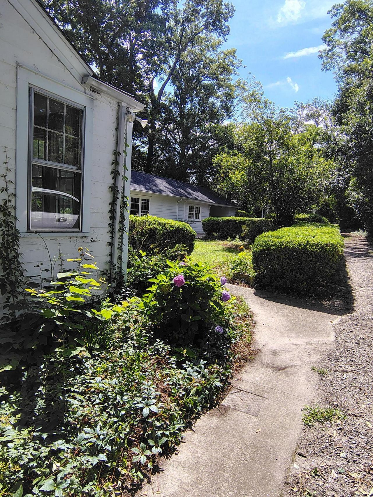 406 Thames Street Photo 16