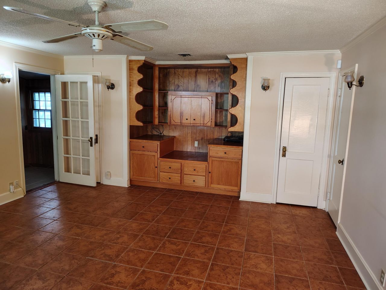 406 Thames Street Photo 30