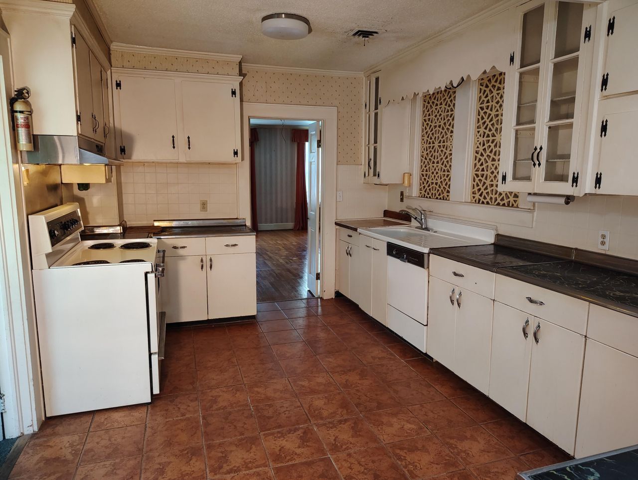 406 Thames Street Photo 40