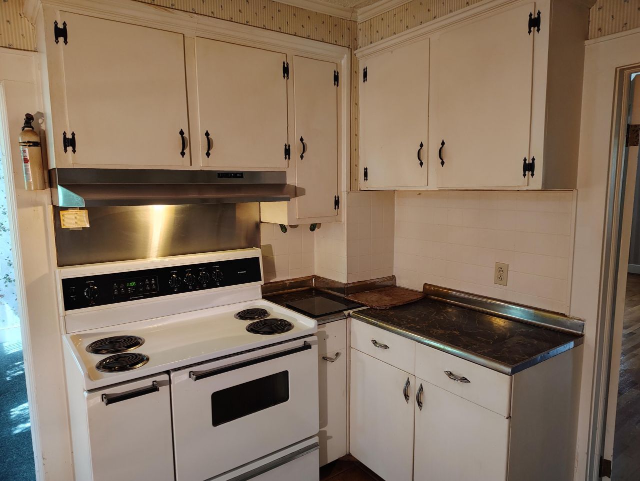 406 Thames Street Photo 43