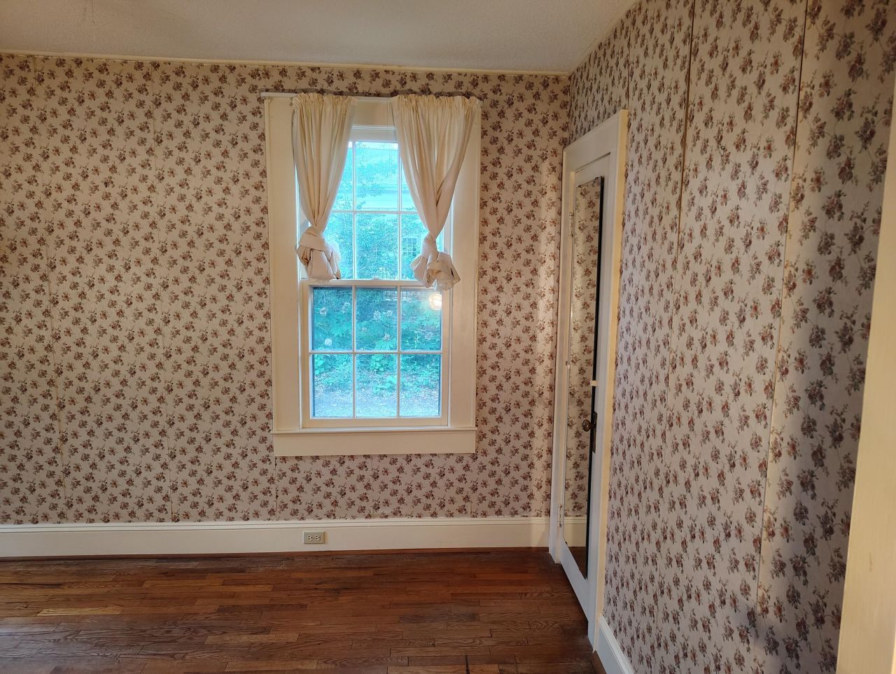 406 Thames Street Photo 55