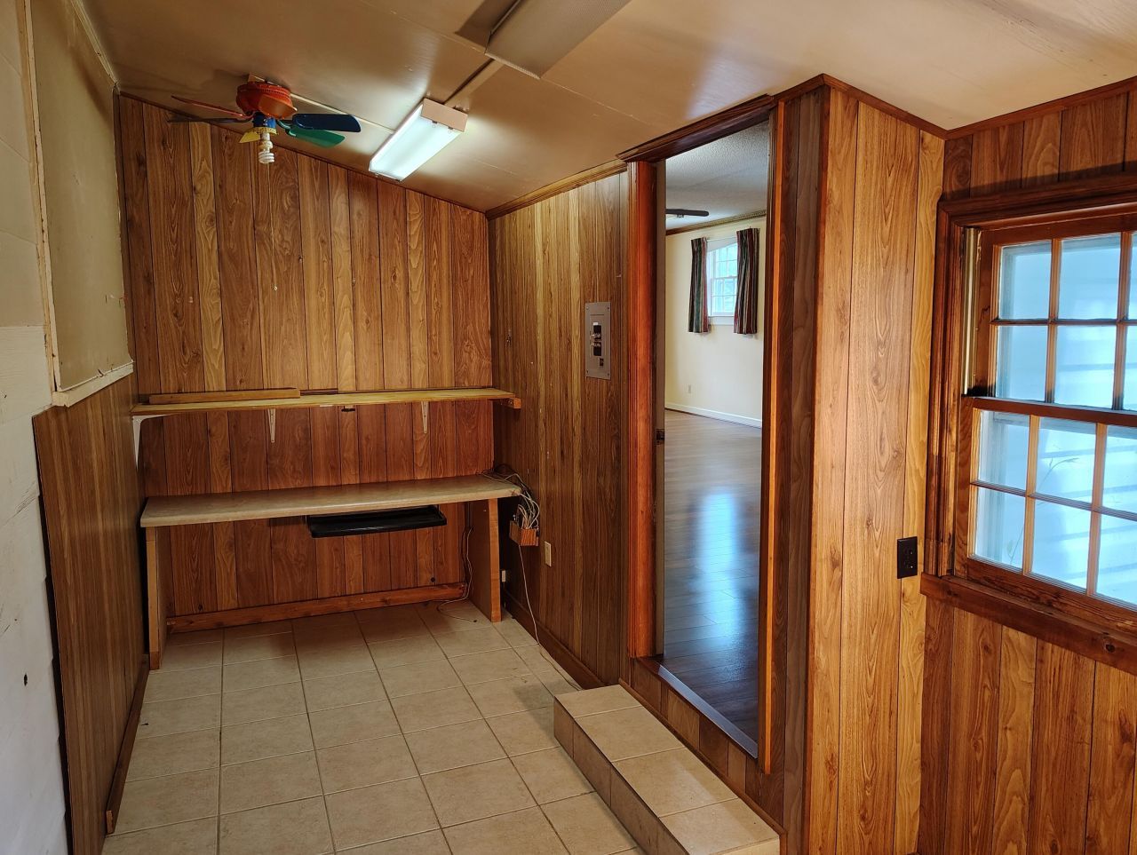 406 Thames Street Photo 69