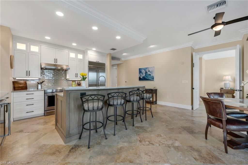 780 5th Ave S, Unit 302, Naples, FL 34102 Photo