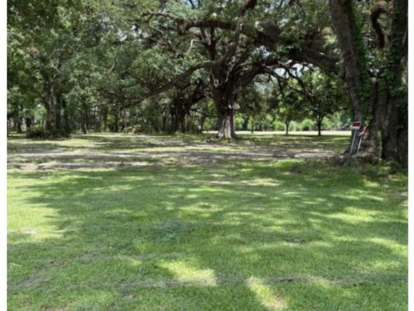 15040 La Hwy 73, Prairieville, LA 70769