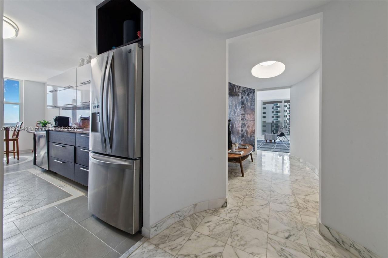 2751 S Ocean Dr, Unit 505N, Hollywood, FL 33019 Photo