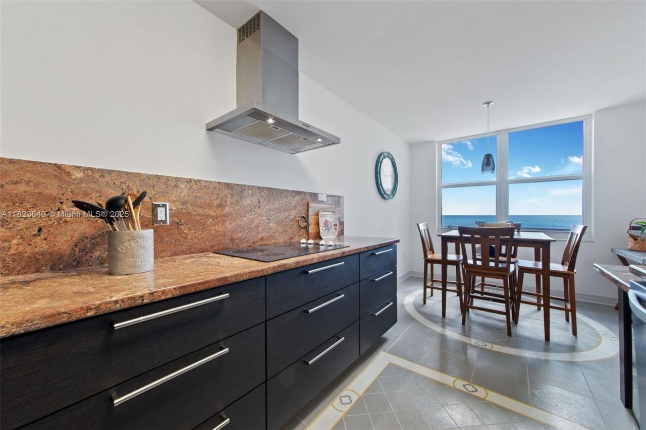 2751 S Ocean Dr, Unit 505N, Hollywood, FL 33019 Photo