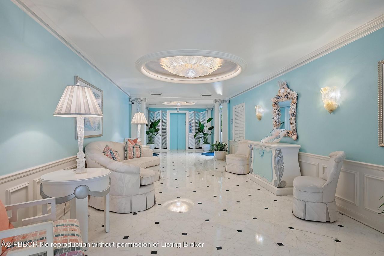 100 Royal Palm Way, Unit F1, Palm Beach, FL 33480 Photo