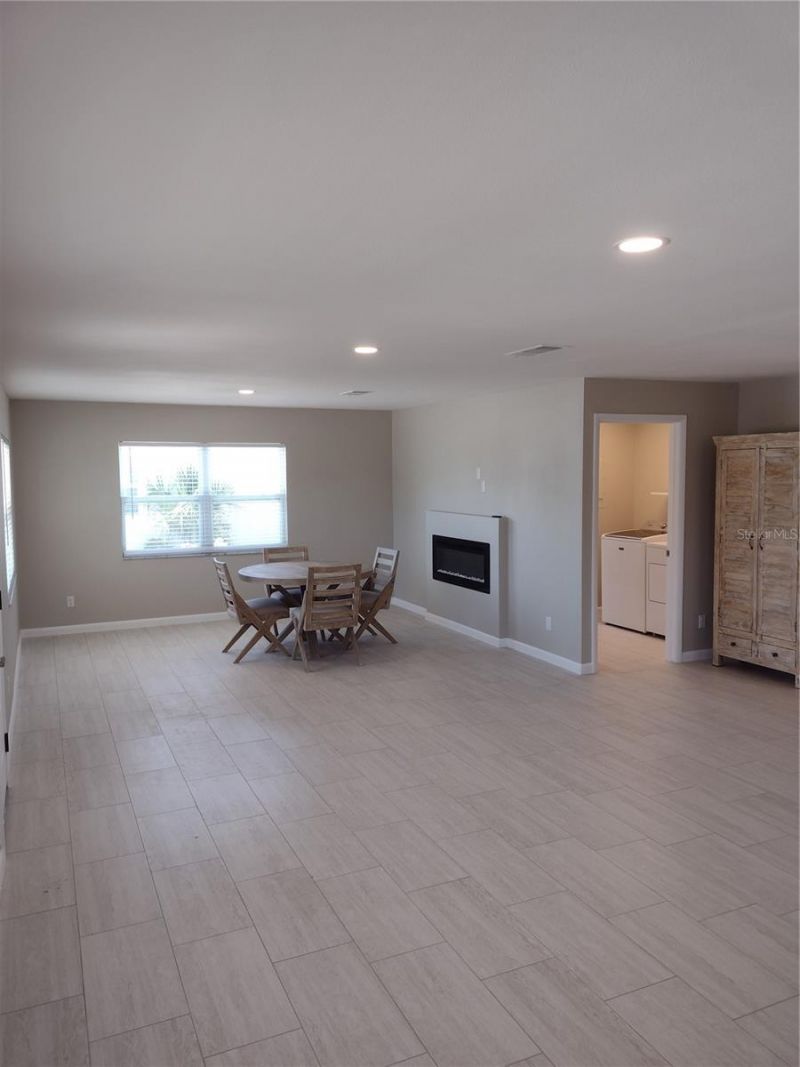 830 E 18th Avenue, New Smyrna Beach, FL 32169 Photo