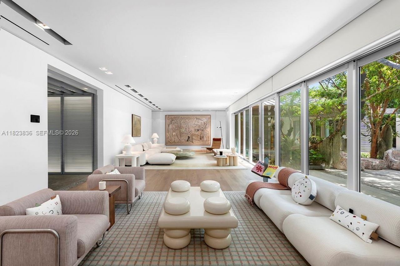 11 La Gorce Cir, Miami Beach, FL 33141 Photo