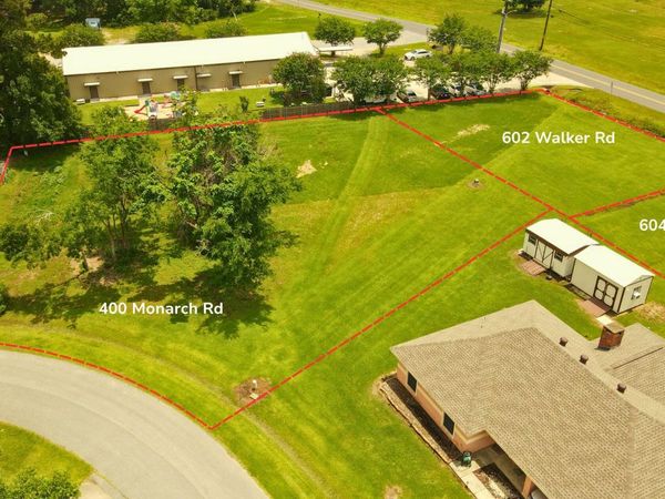 400 Monarch Road, Lafayette, LA 70501