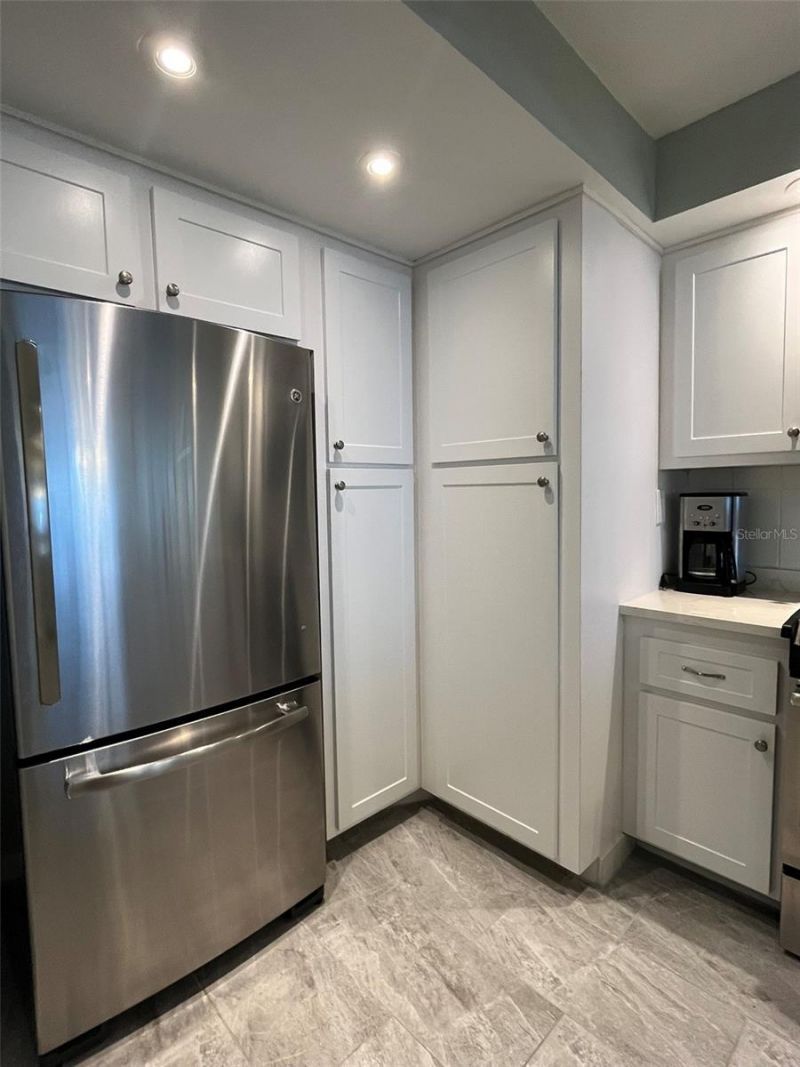 6218 Palma Del Mar, Unit 303, Saint Petersburg, FL 33715 Photo