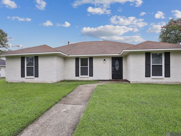 13533 Willowridge Ave, Saint George, LA 70817
